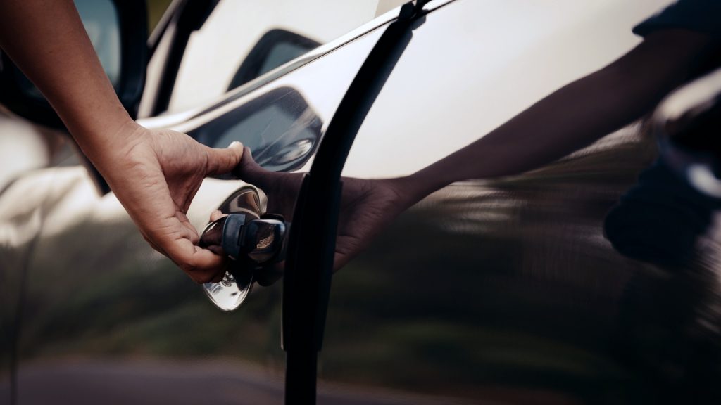 Manutenção de Canaletas Automotivas